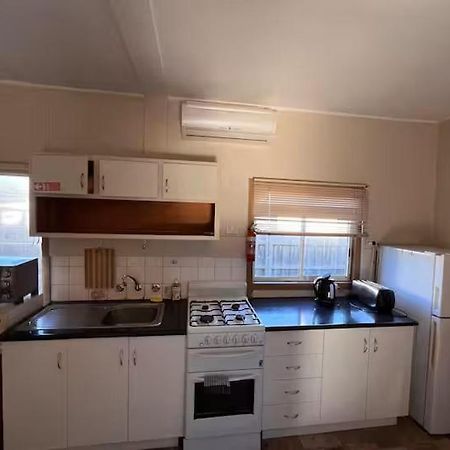 Kickback Cottages Lakes Entrance Buitenkant foto