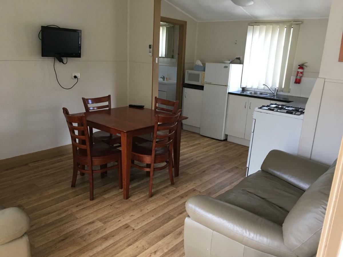 Kickback Cottages Lakes Entrance Buitenkant foto